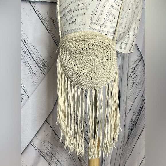 3 AM Forever Crocheted Crossbody Bag w/Fringe Round - Picture 2 of 8